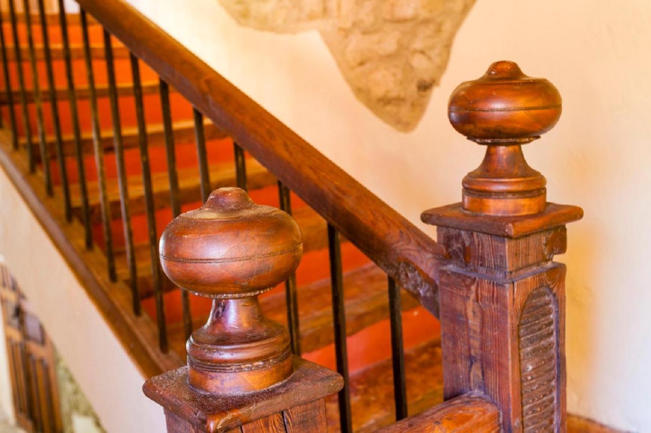 Apartamentos Casa Samper Santa Eulalia de Gallego Luaran gambar