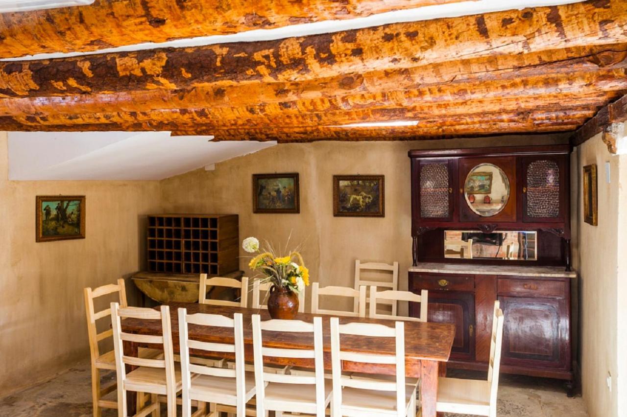 Apartamentos Casa Samper Santa Eulalia de Gallego Luaran gambar