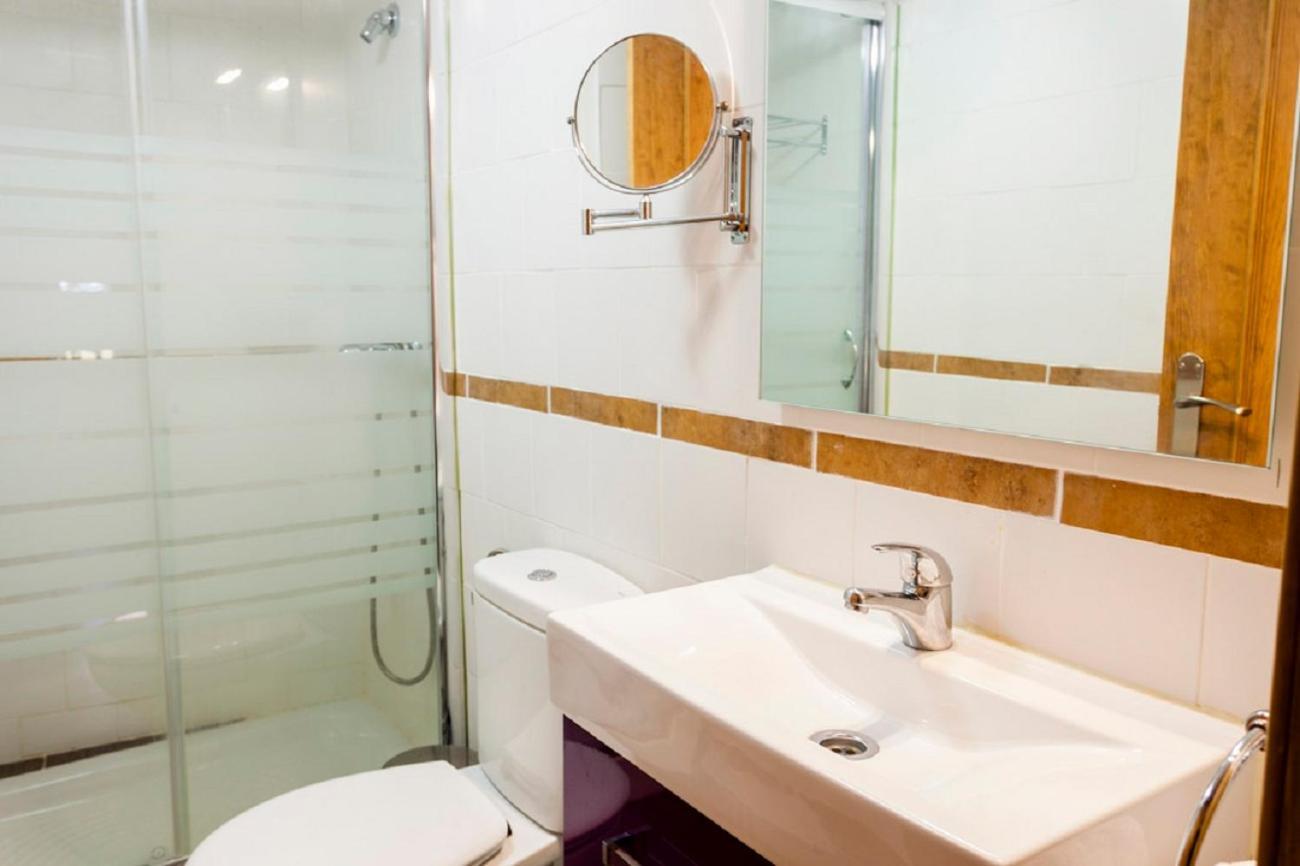 Apartamentos Casa Samper Santa Eulalia de Gallego Bilik gambar